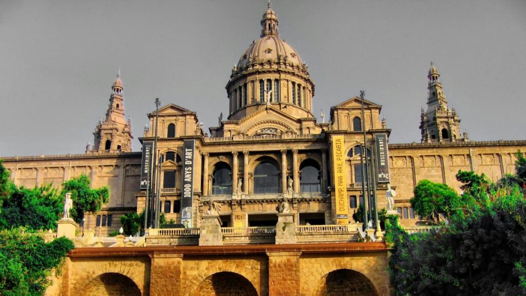 How Nepal Pinterest bloggers can collaborate with UK advertisers in 2025