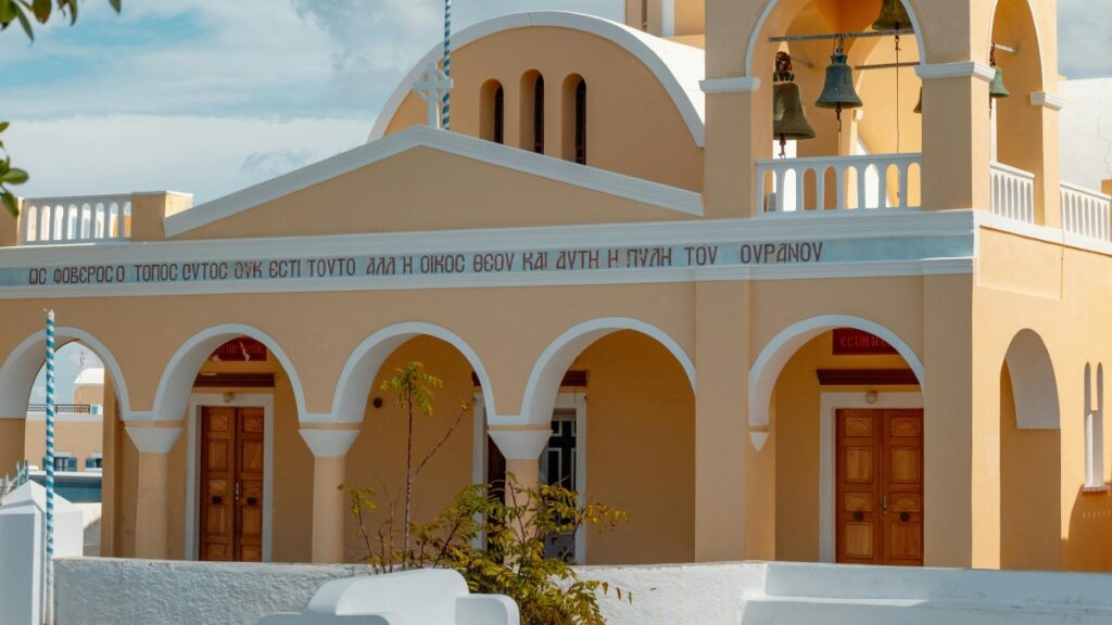 How Nepal Telegram bloggers can collaborate with UAE advertisers in 2025