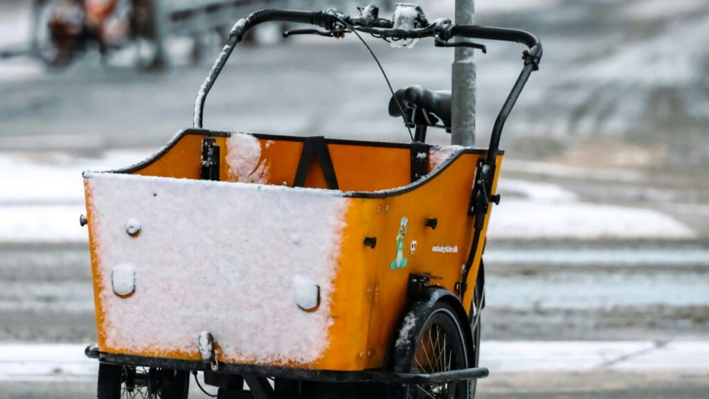 How Nepal Pinterest bloggers can collaborate with Spain advertisers in 2025