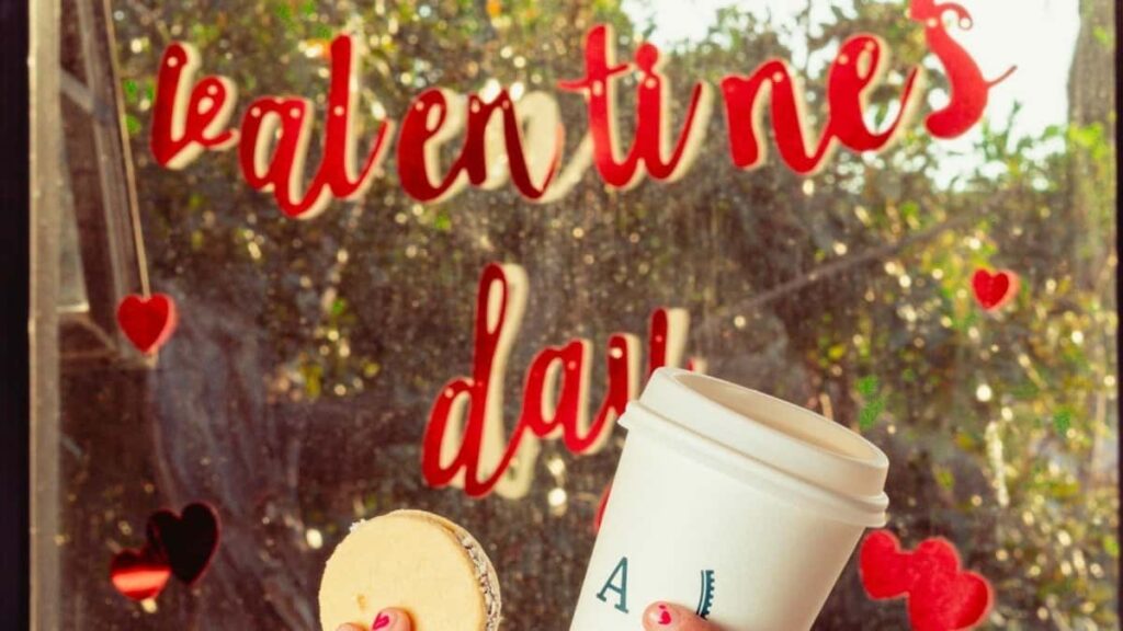 2025 Japan YouTube सबै-श्रेणी विज्ञापन दर कार्ड नेपालका लागि