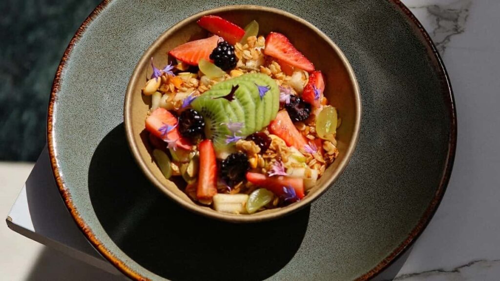 2025 Canada WhatsApp सम्पूर्ण विज्ञापन दर तालिका नेपालका लागि