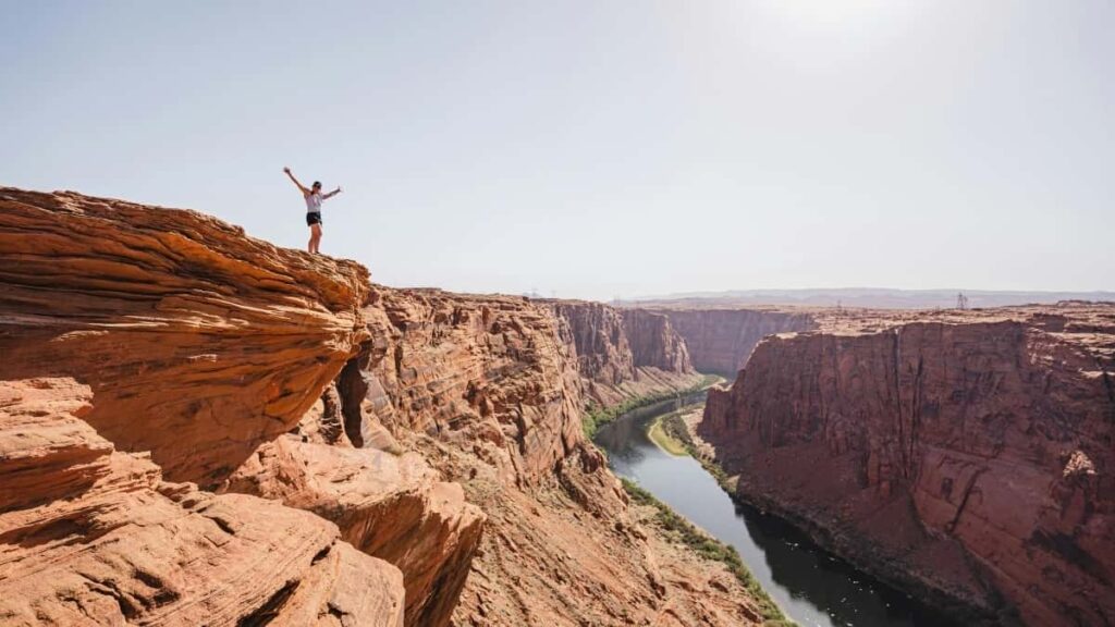 2025 Vietnam Twitter सबै वर्गका विज्ञापन दरहरु नेपालका लागि