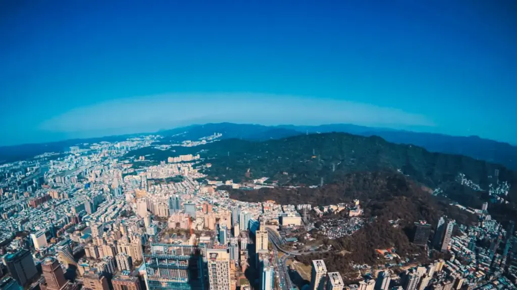 नेपालका क्रिएटर्सलाई लक्षित — Iraq ब्राण्डसँग Line मा giveaway साझेदारी कसरी सुरु गर्ने, व्यवहारिक स्ट्रेटेजी र चेकलिस्ट।