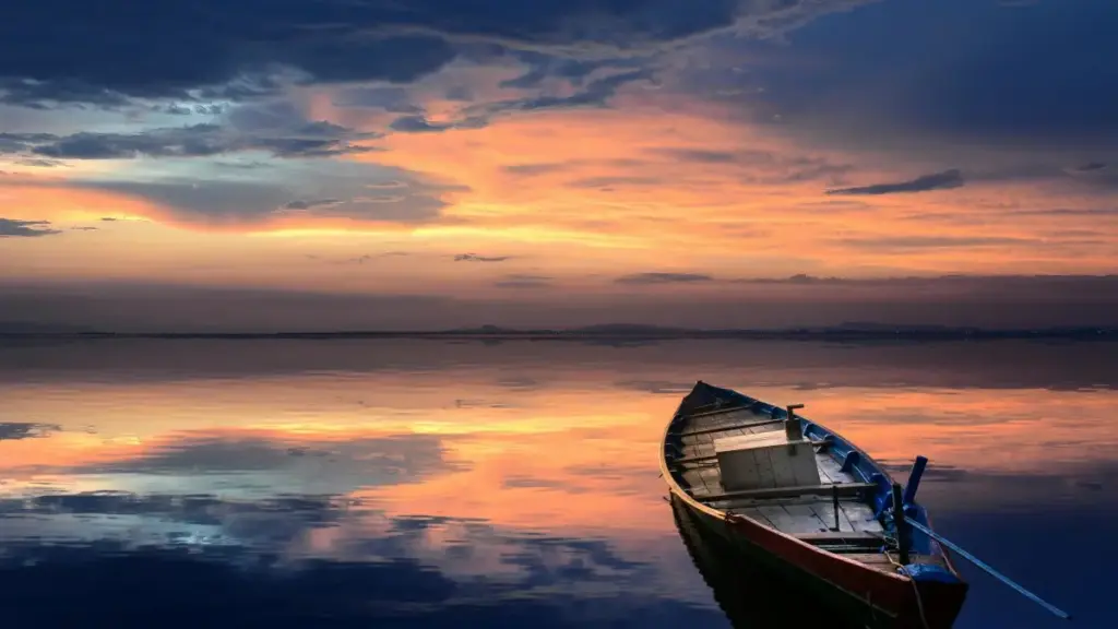 दक्षिण अफ्रिकाका TikTok क्रिएटर्स खोजेर सामाजिक रूपमा जिम्मेवार अभियान कसरी सञ्चालन गर्ने भन्ने व्यावहारिक, स्थानीय-सूचित मार्गदर्शन — भेरिफाइ, जोखिम घटाउने र प्रभाव मापन गर्ने तरिका।