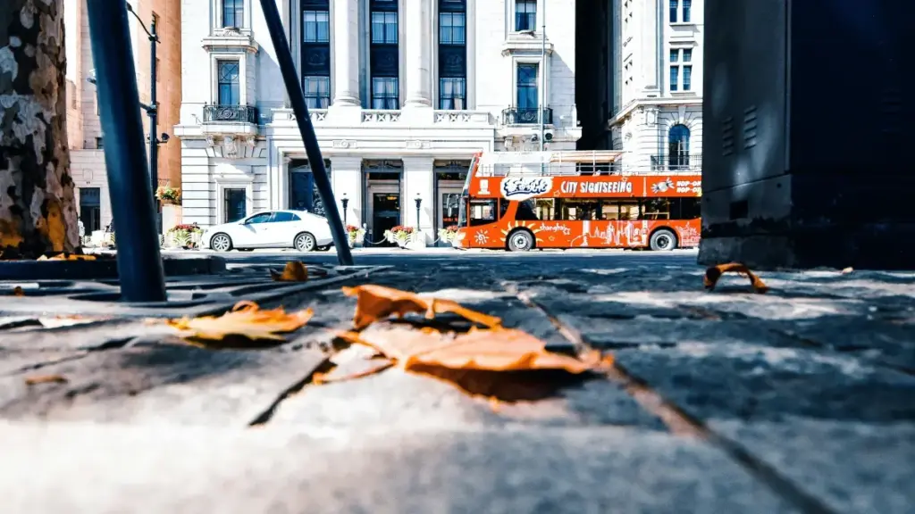 नेपालका क्रिएटरहरूका लागि व्यवहारिक गाइड: Moj मार्फत दक्षिण अफ्रिकी ब्रान्डहरुसँग सिधा जोडिने, पिच तयार गर्ने र तलबयुक्त स्पोन्सरशिप निकाल्ने स्मार्ट तरिका।