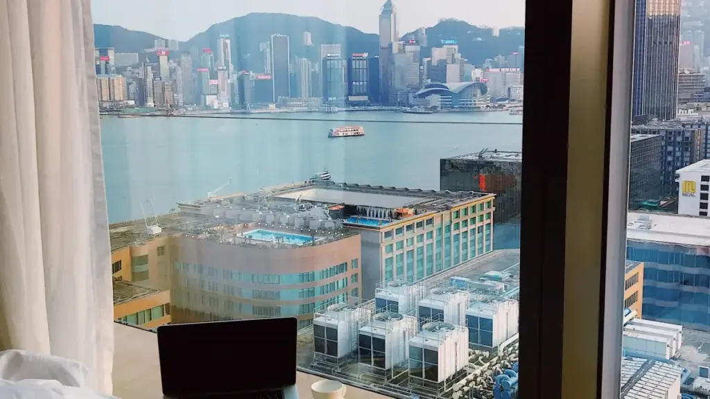 नेपालका विज्ञापनदाताहरूका लागि व्यावहारिक गाइड: आईभरी कोस्टका WeChat क्रिएटर/स्ट्रीमर भेट्ने तरिका, जोखिम र ठोस एक्टिभेसन प्लान। 2026 जनवरी अद्यावधिक।