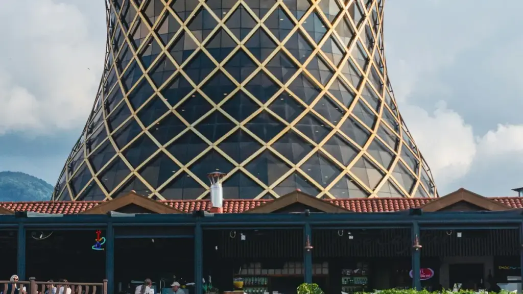 नेपालका क्रिएटरहरुलाई लक्षित, चिंगारीको ट्राफिक परिवर्तन र ब्राण्ड रिसर्चको आधारमा म्यानमार ब्राण्डसँग कसरी पहुँच बढाउने, सुरक्षा र अफर ट्याक्टिक्स समेटिएको मार्गदर्शन।