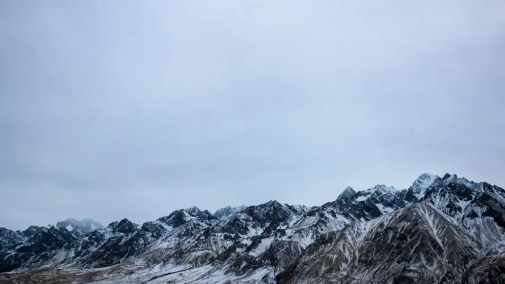 नेपालको विज्ञापनकर्ताका लागि इथियोपियाली Netflix/स्ट्रीमिङ क्रिएटर खोज्ने व्यवहारिक मार्गदर्शिका — रेएक्सन क्याम्पेनका लागि कदम, सहयोग र जोखिम।