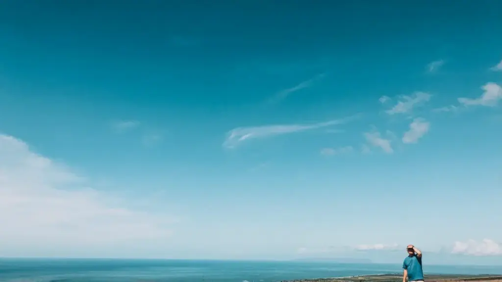 नेपालका क्रिएटरका लागि व्यवहारिक गाइड — Clubhouse मा Romania का ब्रान्डसँग connect भएर Media-for-Equity जस्ता मोडल र influencer campaigns मार्फत कसरी monetize गर्ने।